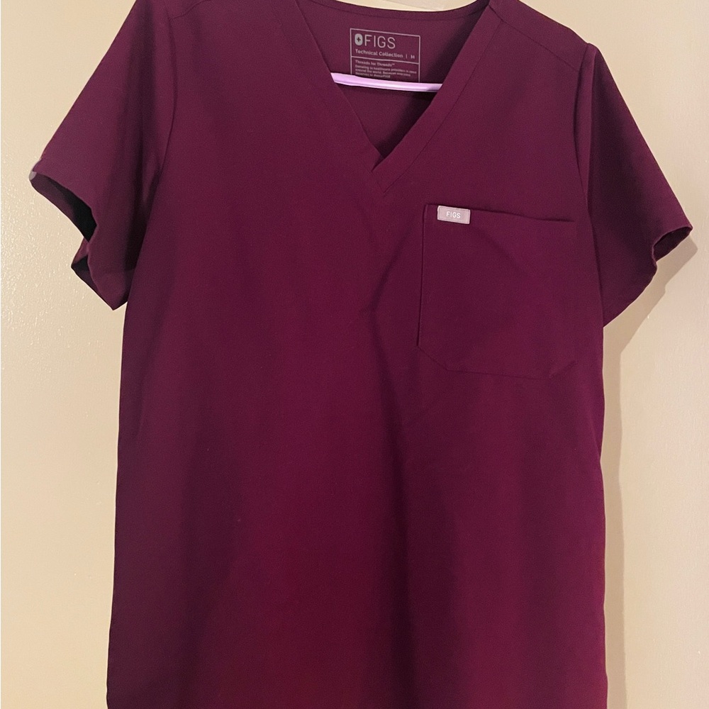 FIGS Deep Purple Catarina Top (M)